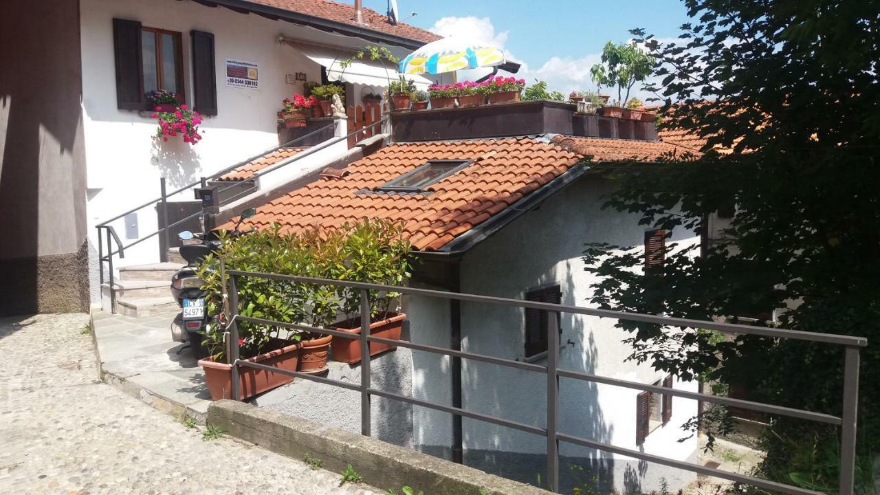 Miniappartamento Gony Plesio ภายนอก รูปภาพ